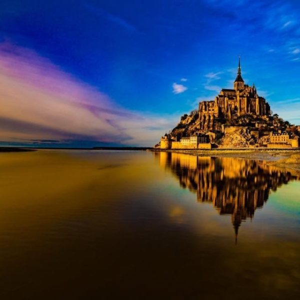 Le Mont-Saint- Michel