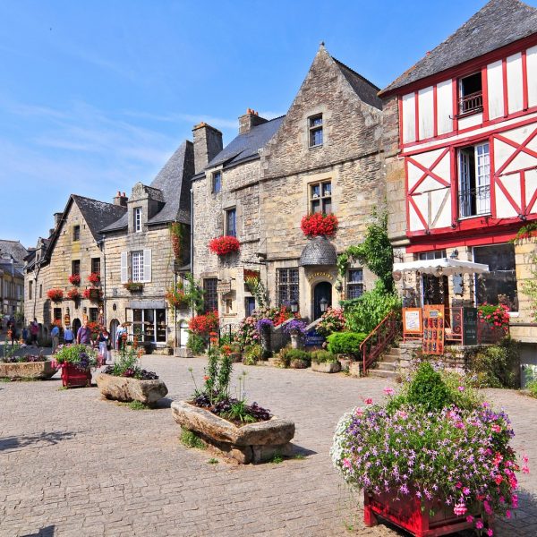 Selling Your Holiday Home in Europe: 3 Things You Need To Know
