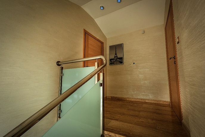 Villa for sale in Krasici-Tivat, Montenegro – MRE2372