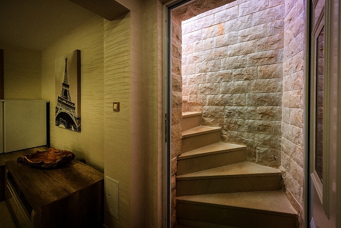 Villa for sale in Krasici-Tivat, Montenegro – MRE2372