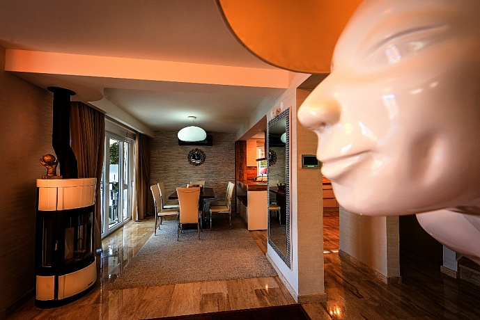 Villa for sale in Krasici-Tivat, Montenegro – MRE2372