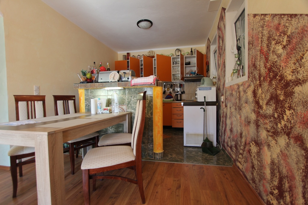 5 bedroom Townhouse in Budva, Montenegro – CMM4687