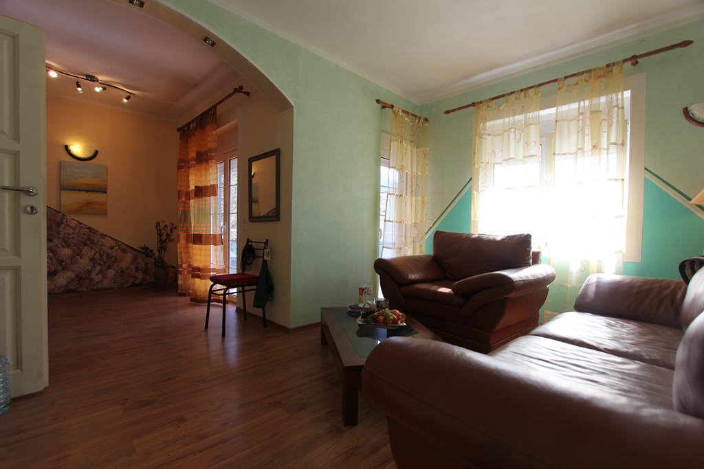 5 bedroom Townhouse in Budva, Montenegro – CMM4687