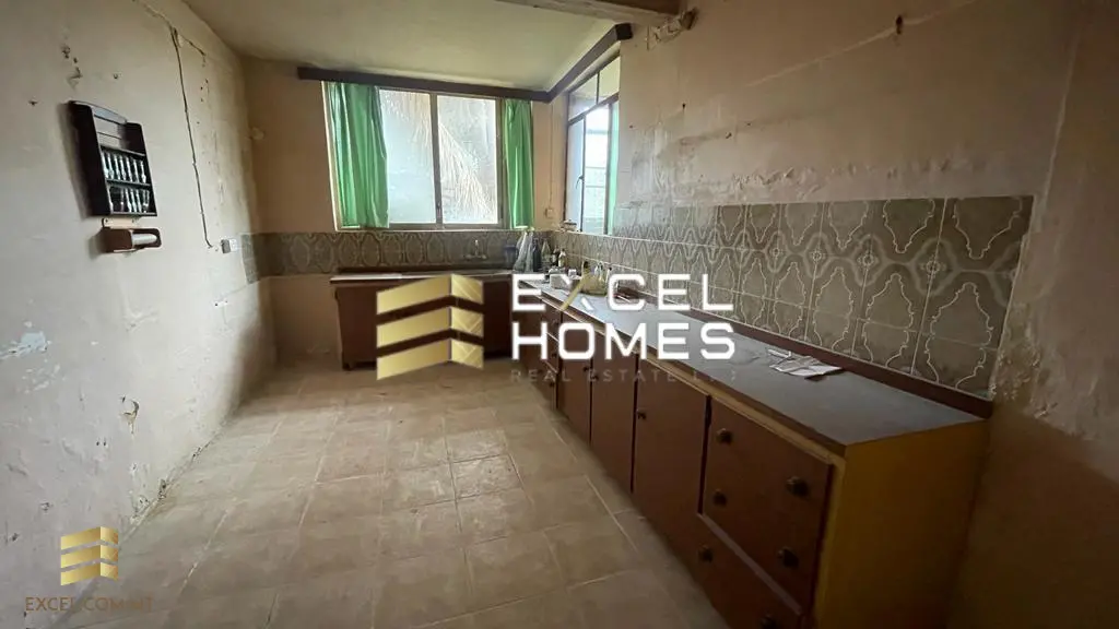 5 bedroom Terraced House in Ghajnsielem, Malta – 55243