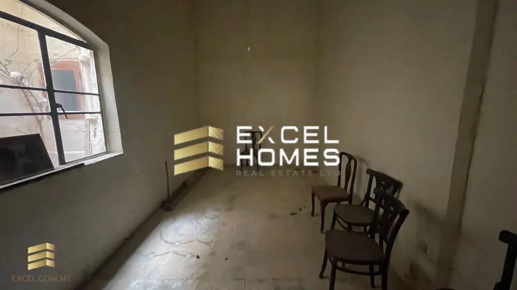 5 bedroom Terraced House in Ghajnsielem, Malta – 55243