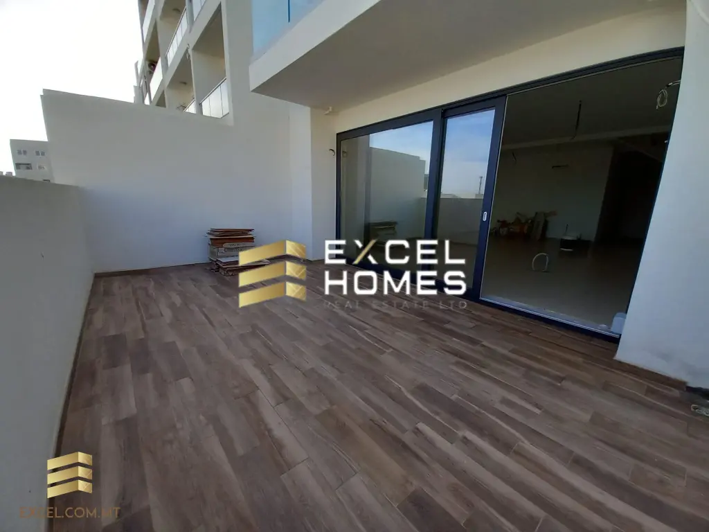 3 bedroom Apartment in Ta  L-Ibrag, Malta – 23578