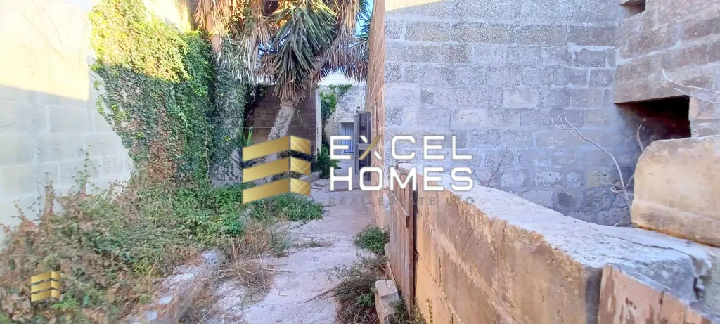 4 bedroom Character House in Zejtun, Malta – 30159