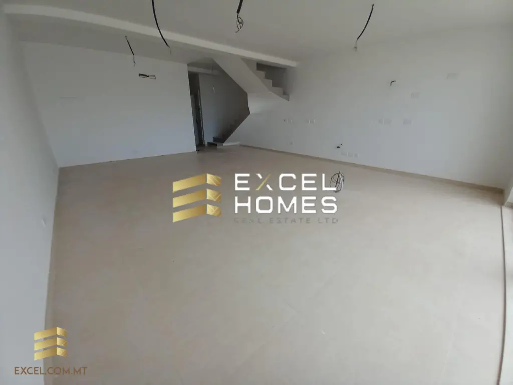 3 bedroom Apartment in Ta  L-Ibrag, Malta – 30263