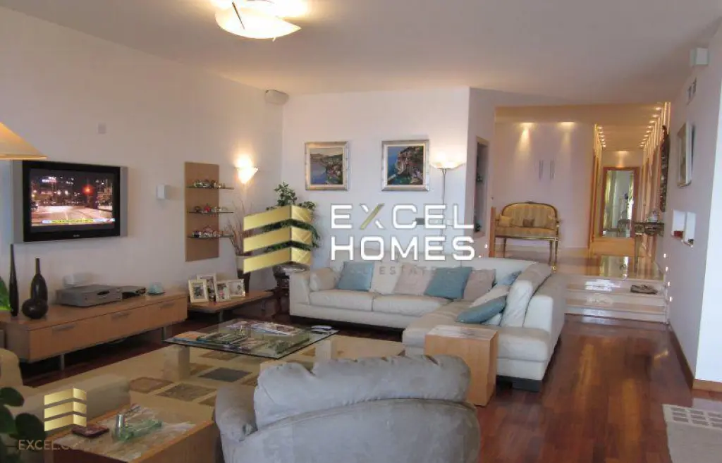 3 bedroom Apartment in St Julians, Malta – 3135