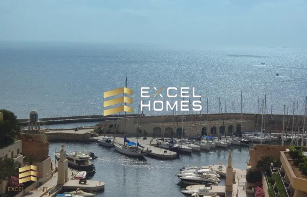 3 bedroom Penthouse in St Julians, Malta – 3336