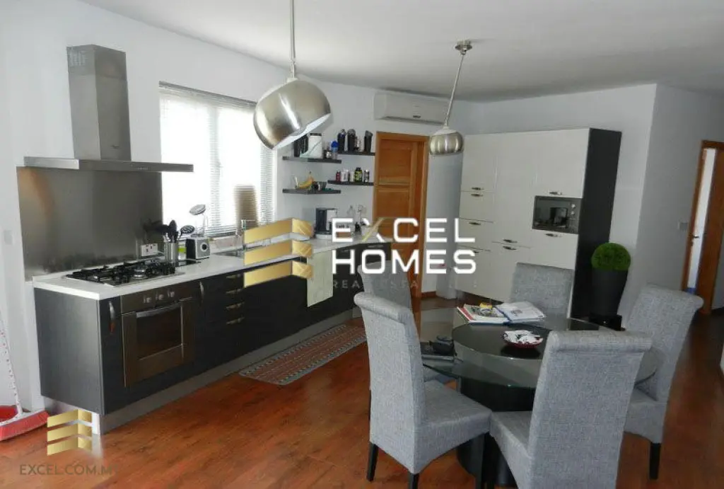 2 bedroom Penthouse in Swieqi, Malta – 4653