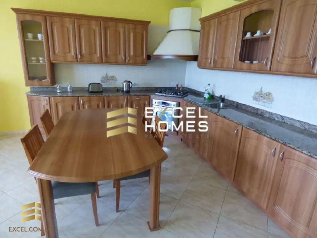 3 bedroom Apartment in Marsascala, Malta – 5582