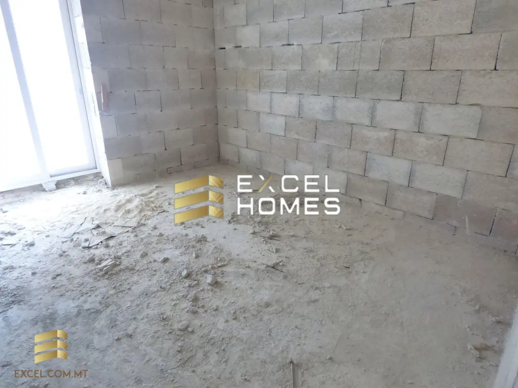 2 bedroom Apartment in Sliema, Malta – 6437