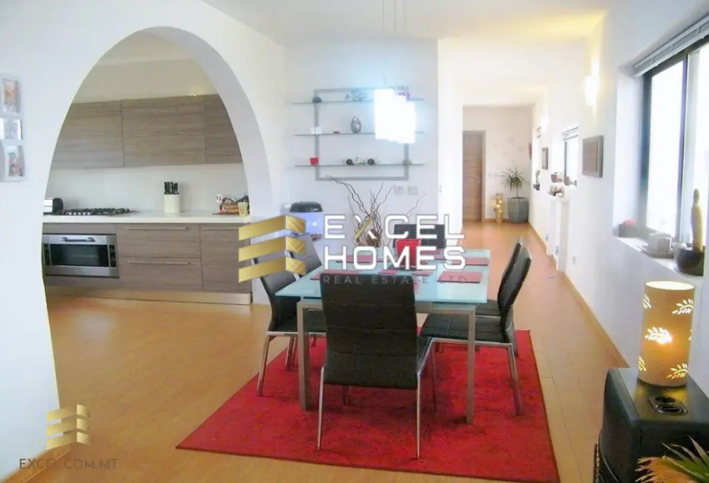 3 bedroom Penthouse in Zabbar, Malta – 8380