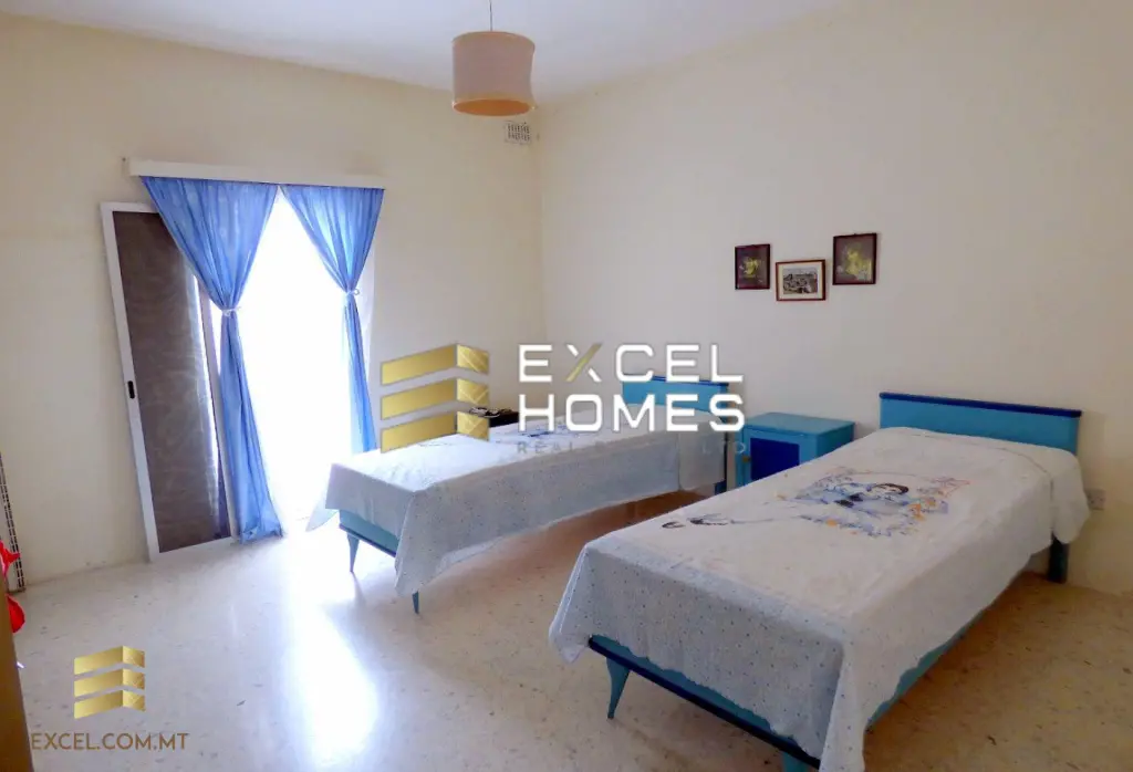 3 bedroom Apartment in Qawra, Malta – 8412