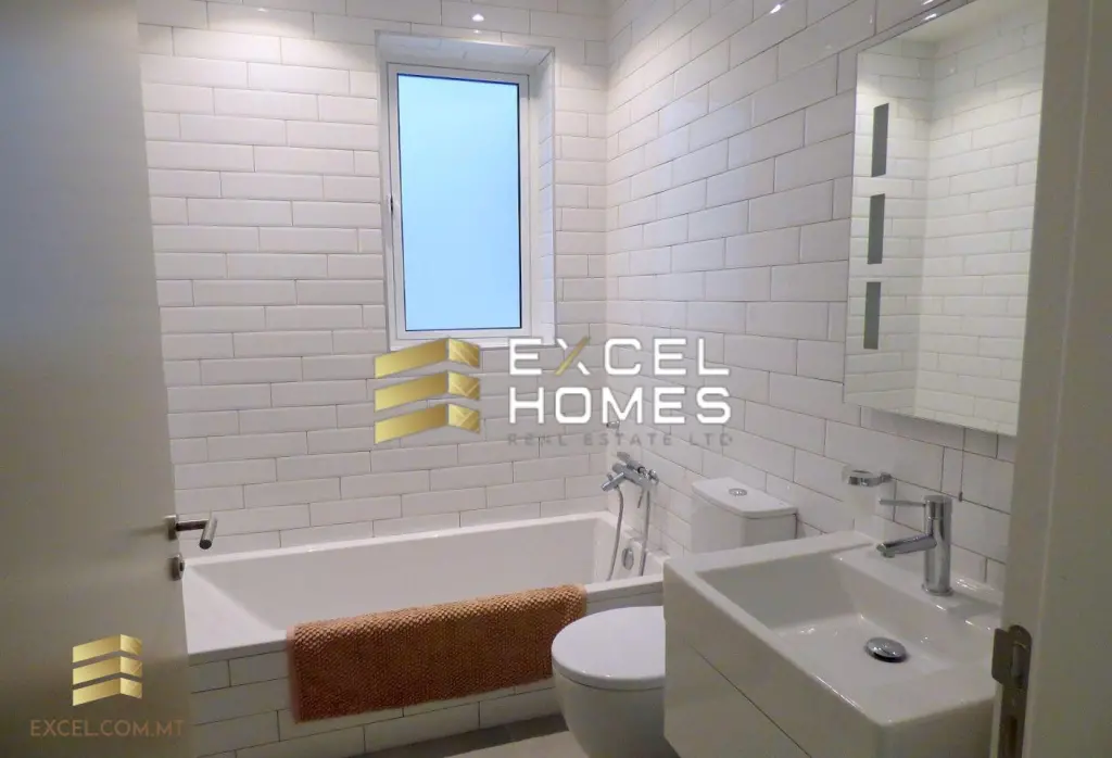 3 bedroom Apartment in Sliema, Malta – 8510