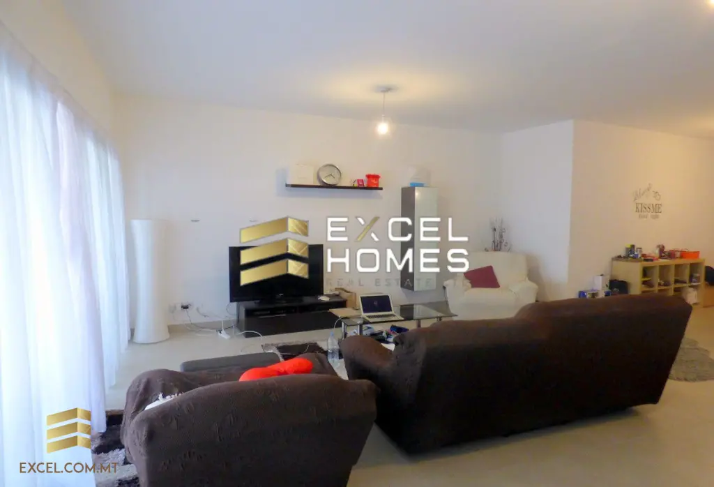 3 bedroom Apartment in St Julians, Malta – 8818