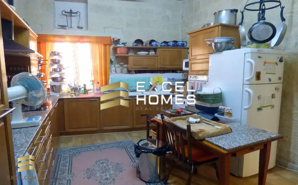 5 bedroom Character House in Naxxar, Malta – 8939