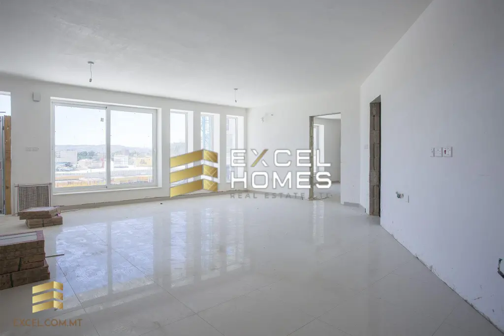 2 bedroom Penthouse in Zebbug, Malta – 9031