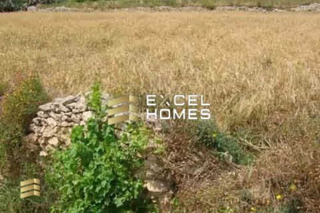 1 bedroom Commercial in Mosta, Malta – 9210