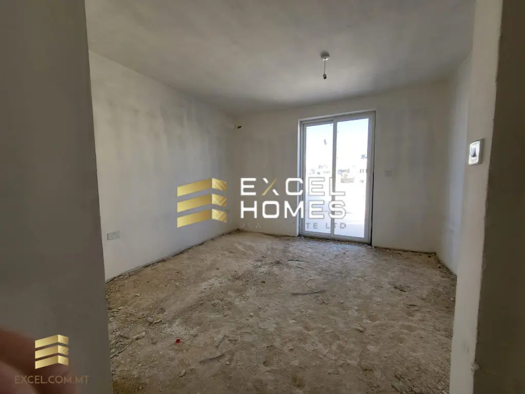 2 bedroom Penthouse in Mgarr, Malta – 9236