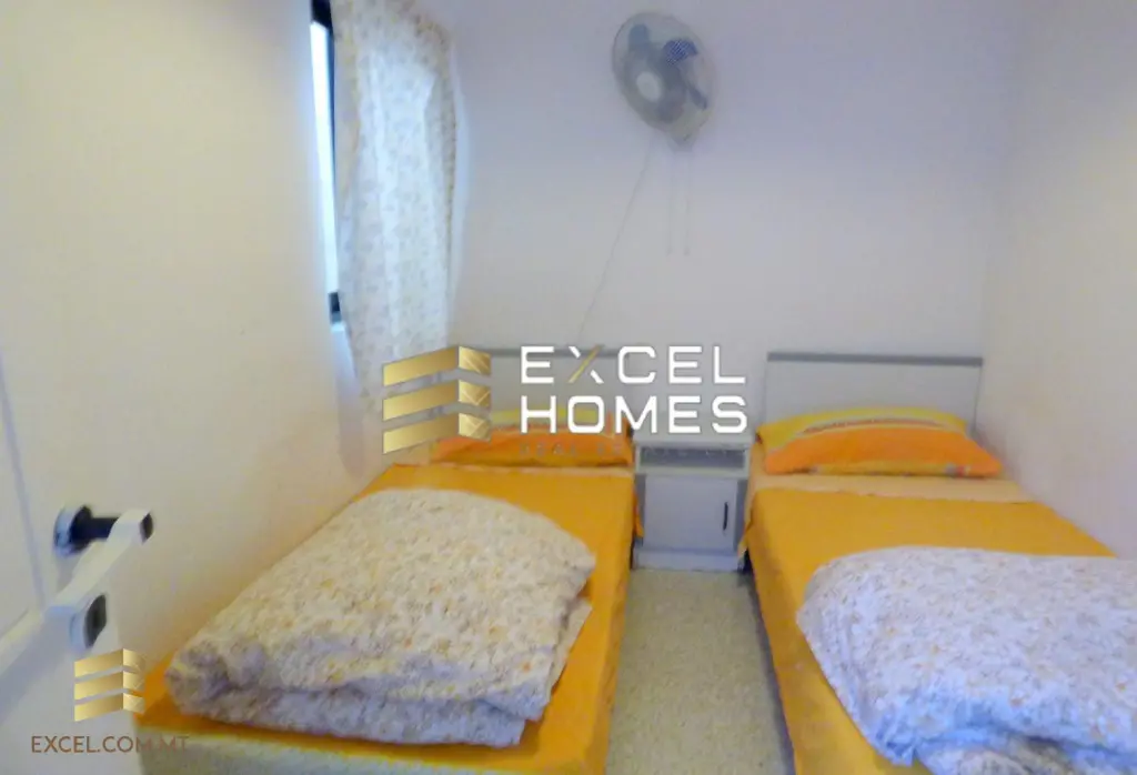 1 bedroom Commercial in Birzebbugia, Malta – 9377