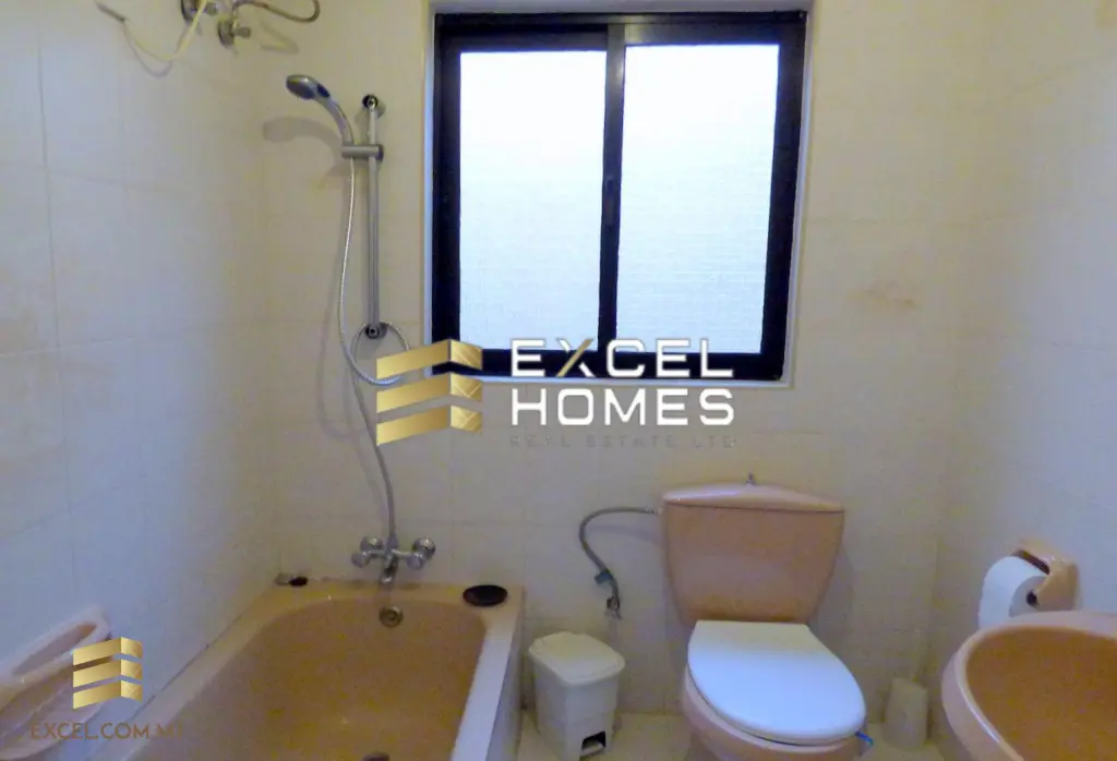 1 bedroom Apartment in Birzebbugia, Malta – 9378