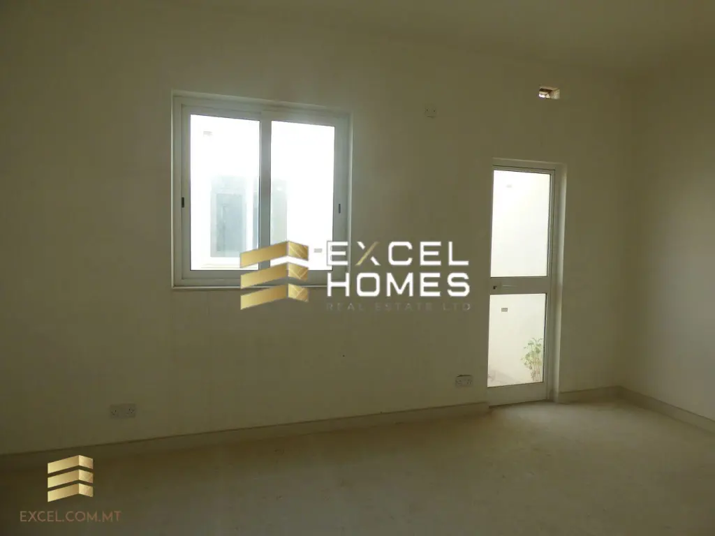 1 bedroom Penthouse in Ta  L-Ibrag, Malta – 16840