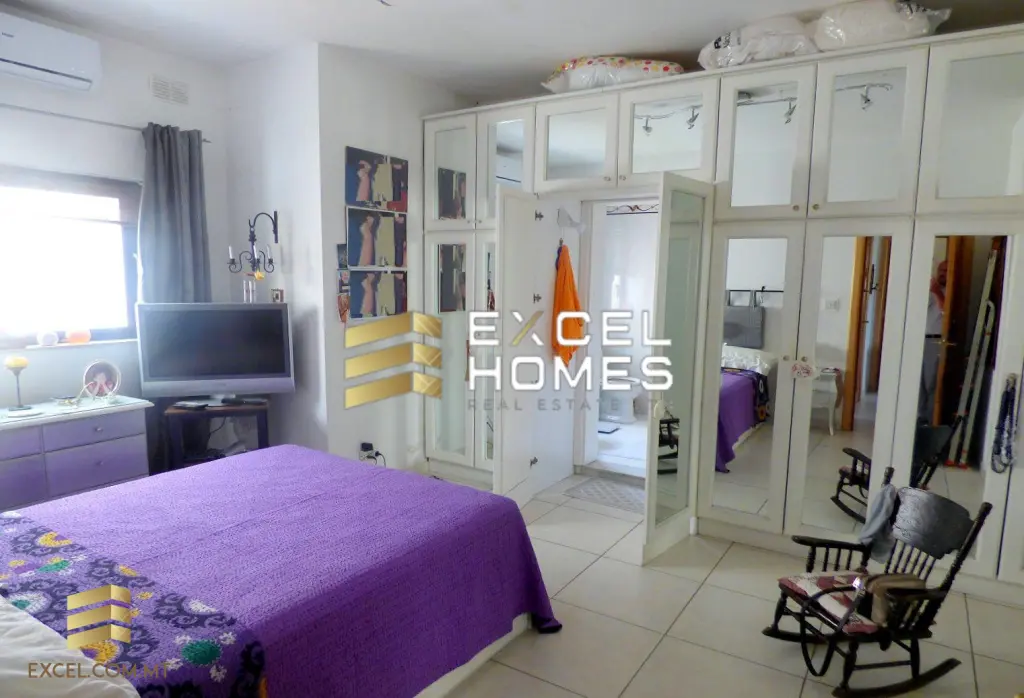 3 bedroom Penthouse in St Julians, Malta – 17985