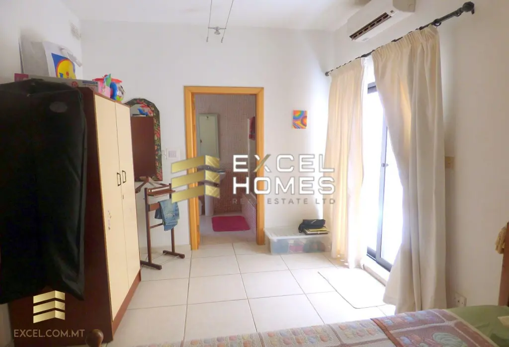 3 bedroom Penthouse in St Julians, Malta – 17985