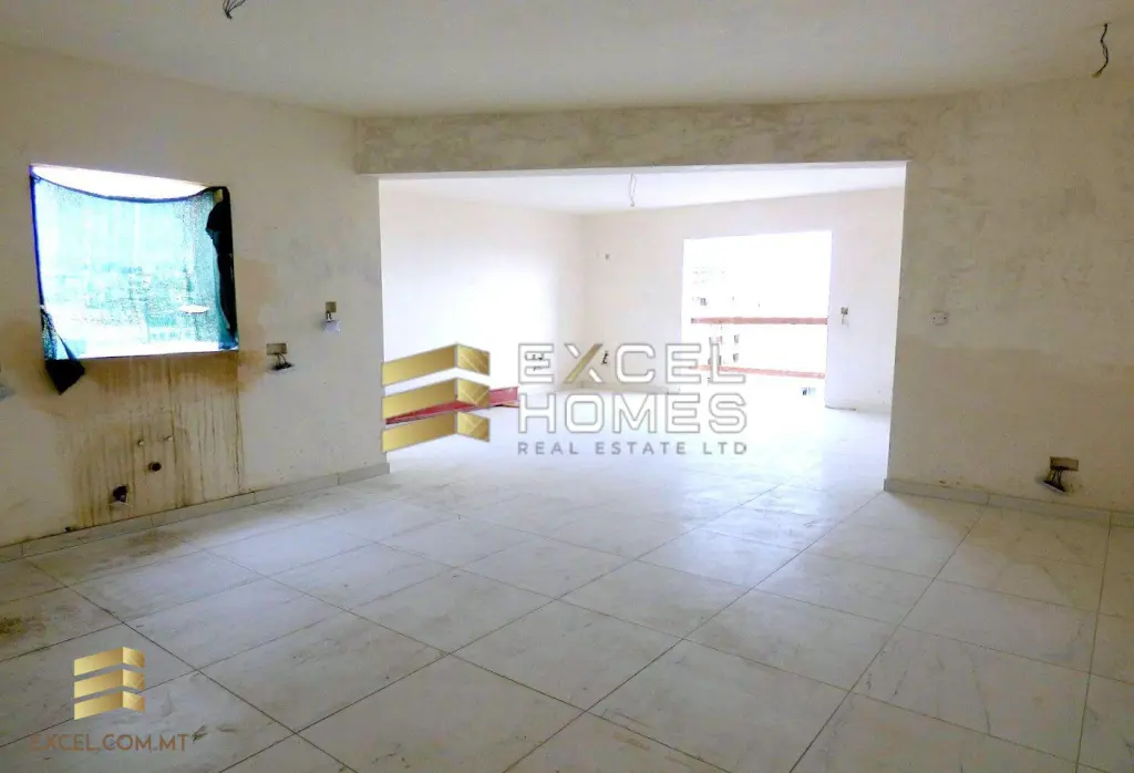2 bedroom Apartment in Ta Xbiex, Malta – 18078