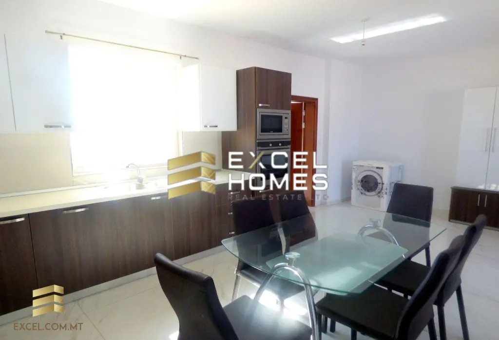 3 bedroom Penthouse in Attard, Malta – 18213