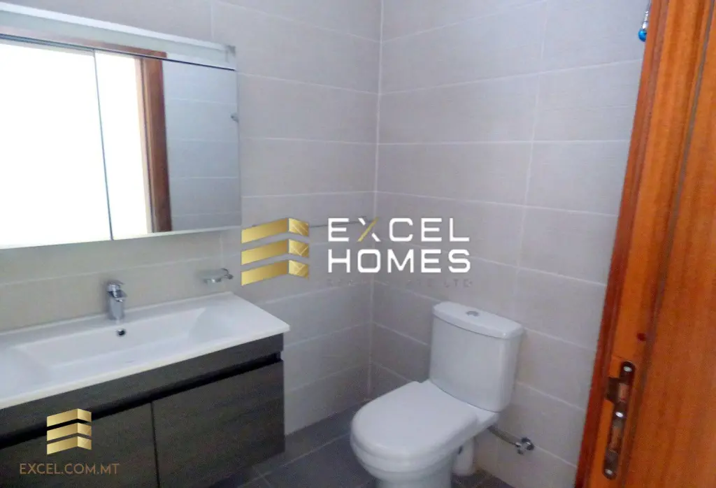 3 bedroom Penthouse in Attard, Malta – 18213