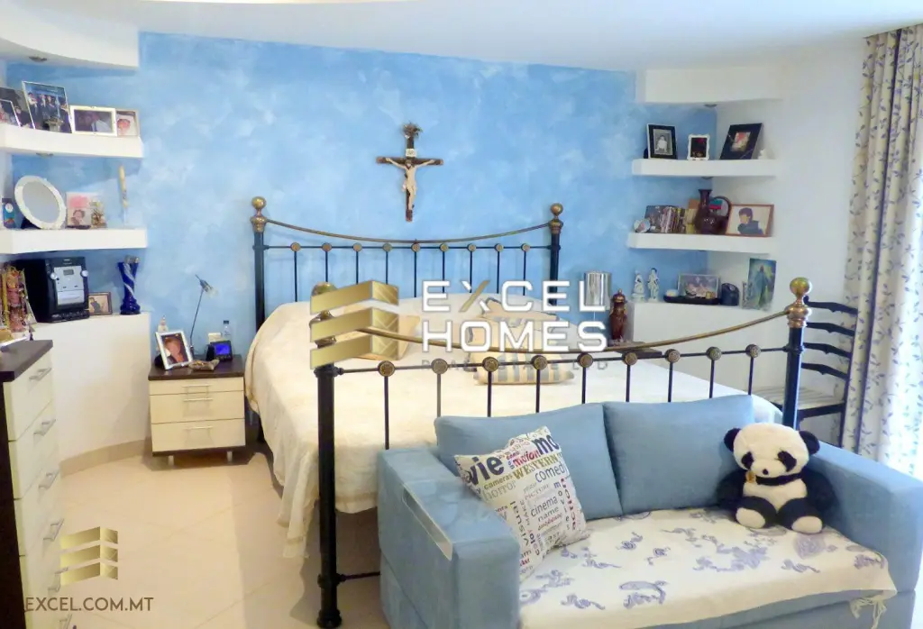 3 bedroom Penthouse in Mellieha, Malta – 19101