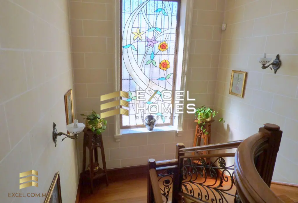 4 bedroom Villa in Luqa, Malta – 20193