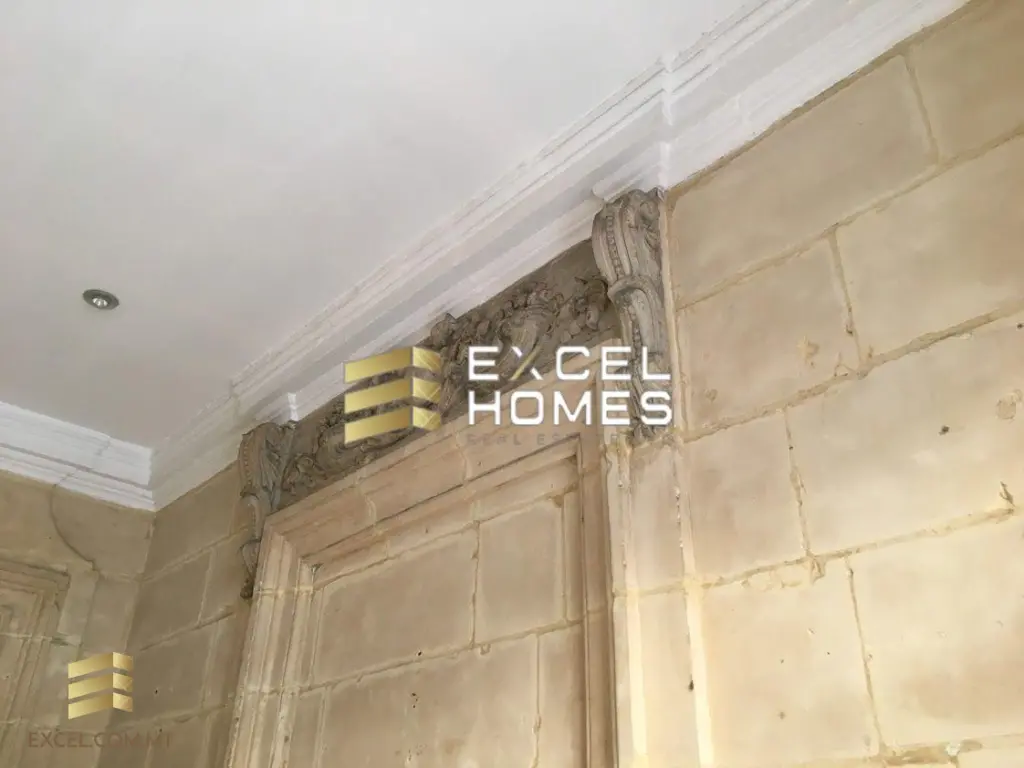 5 bedroom Townhouse in Senglea (Isla), Malta – 20457