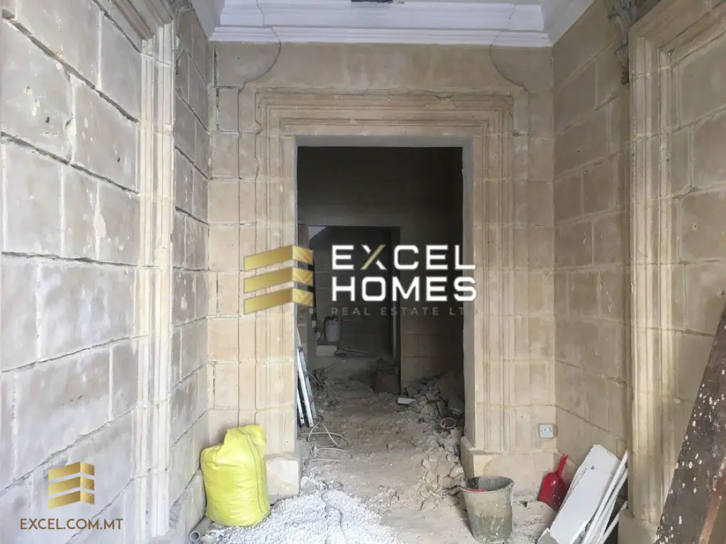 5 bedroom Townhouse in Senglea (Isla), Malta – 20457