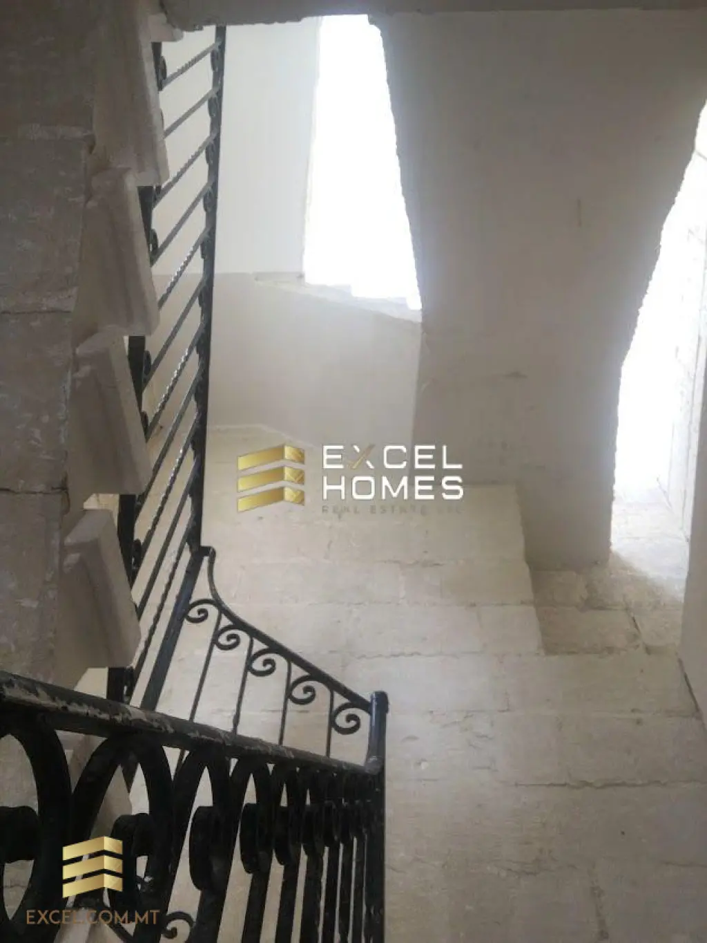 5 bedroom Townhouse in Senglea (Isla), Malta – 20457
