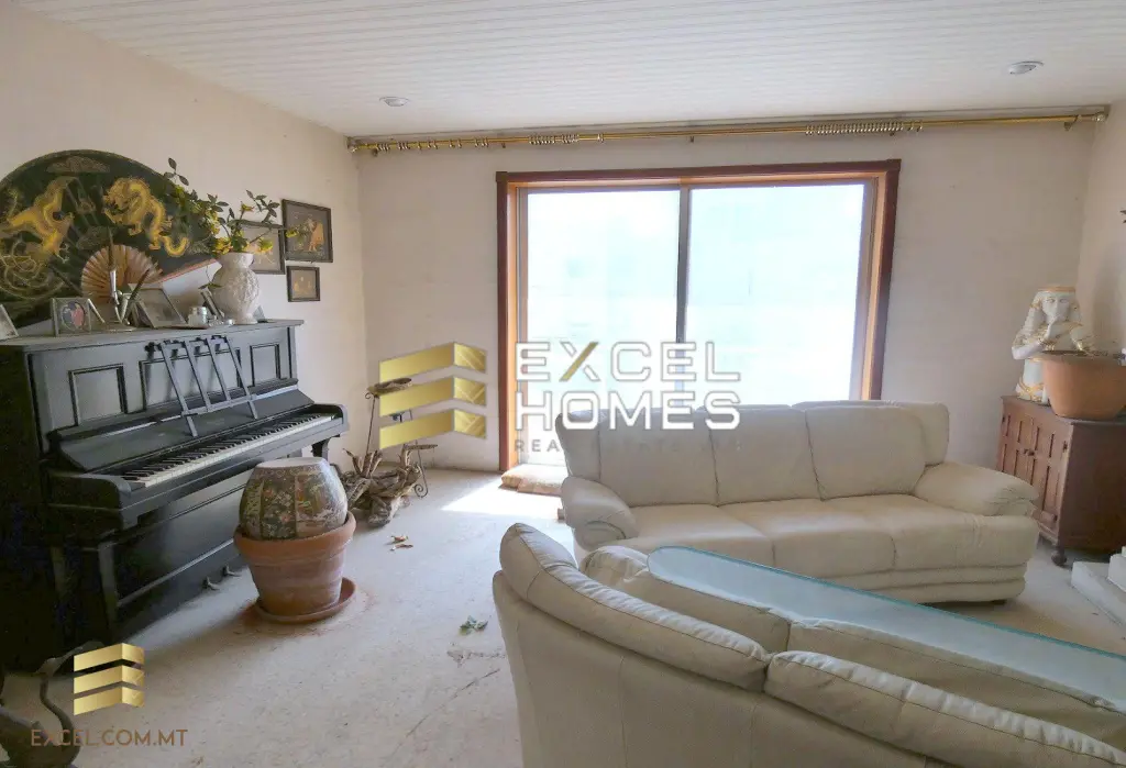 3 bedroom Apartment in Birzebbugia, Malta – 21562