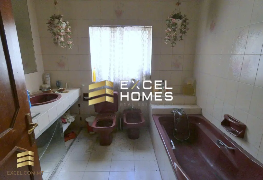 3 bedroom Apartment in Birzebbugia, Malta – 21562