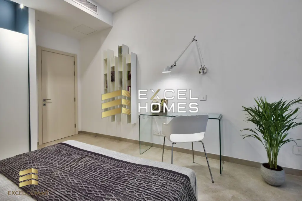 3 bedroom Apartment in St Julians, Malta – 21630