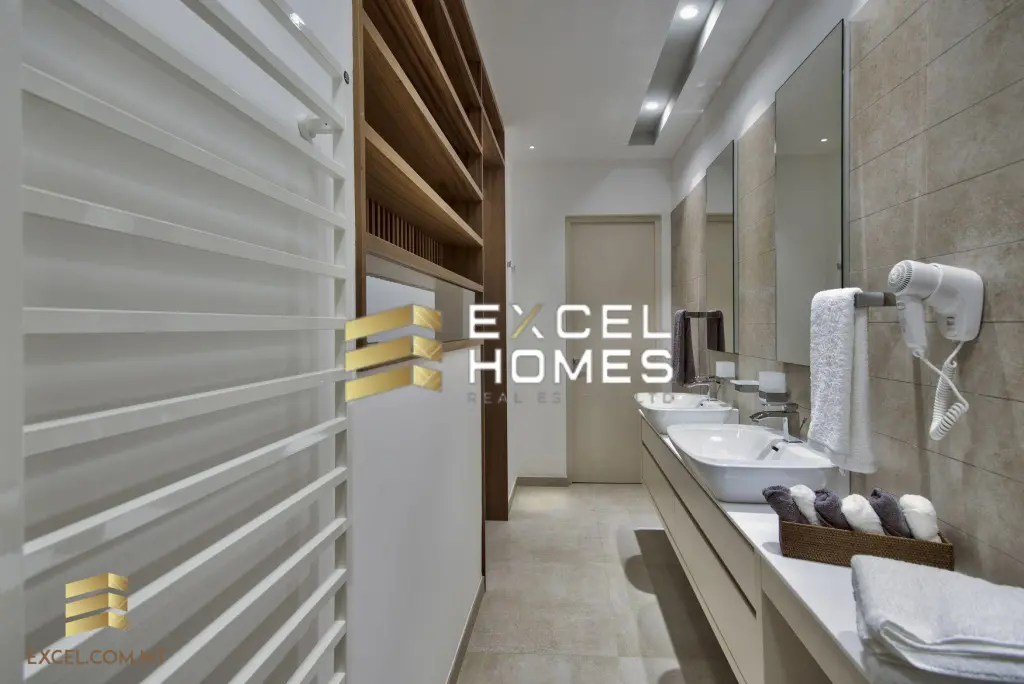 3 bedroom Apartment in St Julians, Malta – 21630