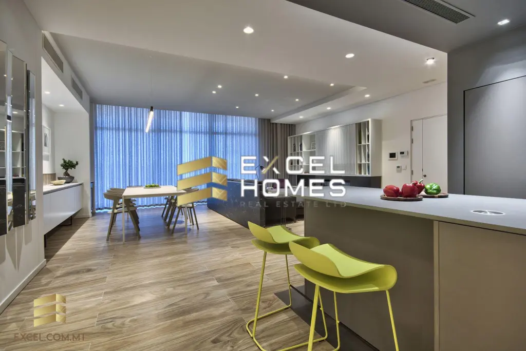 3 bedroom Apartment in St Julians, Malta – 21630