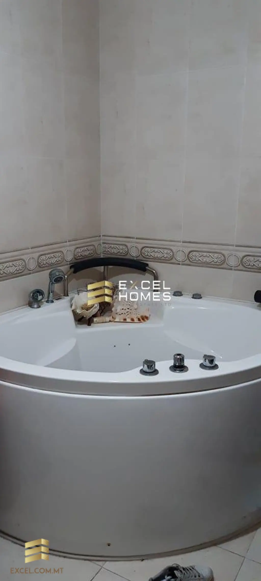 3 bedroom Apartment in Marsascala, Malta – 22119