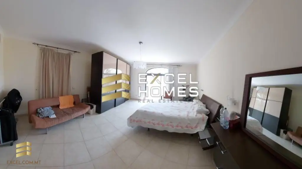 3 bedroom Apartment in St Julians, Malta – 22913