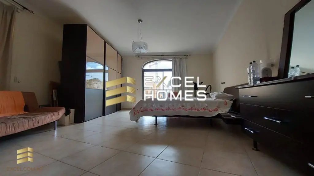 3 bedroom Apartment in St Julians, Malta – 22913
