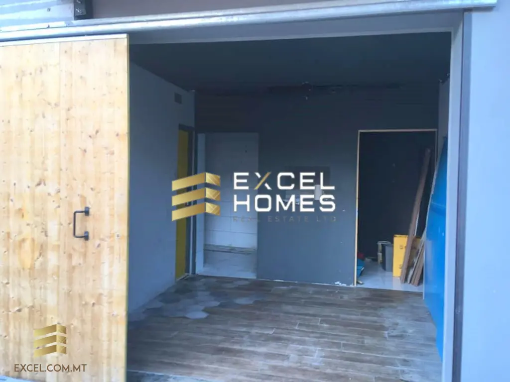 1 bedroom Commercial in Qawra, Malta – 24357