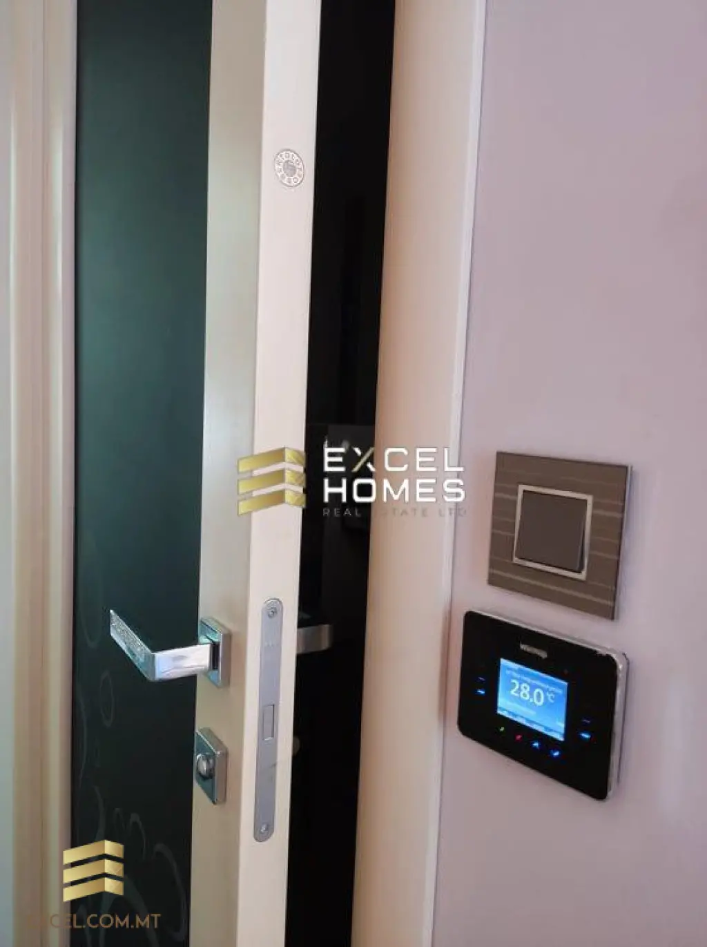 3 bedroom Apartment in St Julians, Malta – 25654