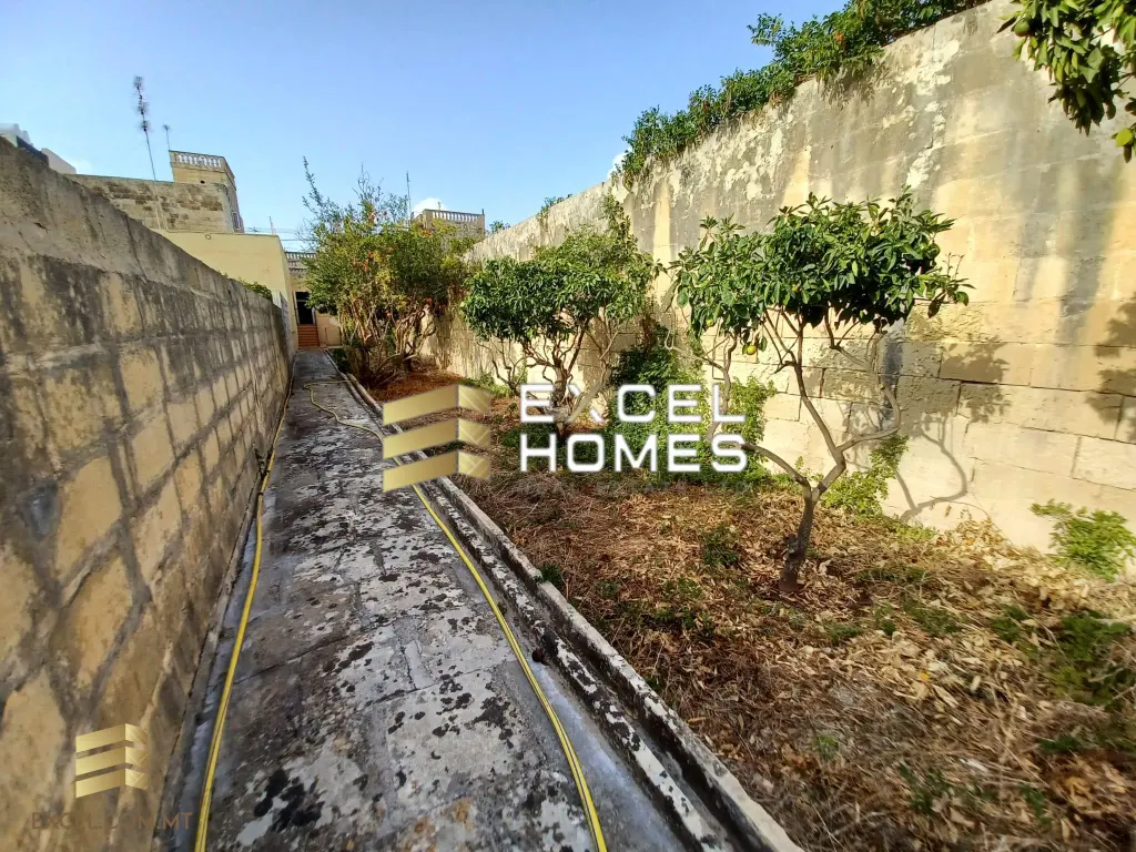 2 bedroom Character House in Zejtun, Malta – 25670