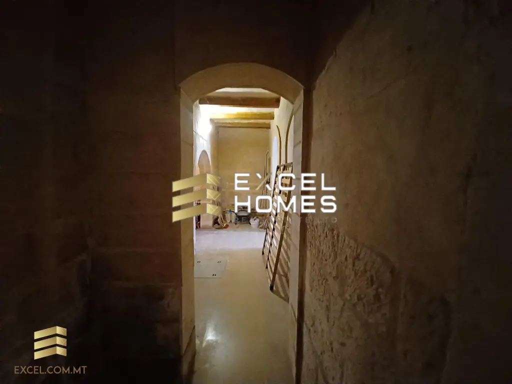 2 bedroom Character House in Zejtun, Malta – 25670
